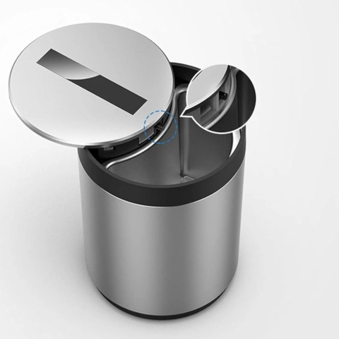 Portable Car Ashtray — Compact and Practical