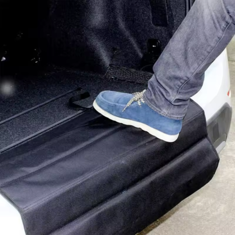 Universal Car Boot Mat — Comfort & Safety for Animals