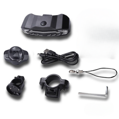 Multifunkciós kerékpár hátsó lámpa - Fordulj jelző, fék és riasztás