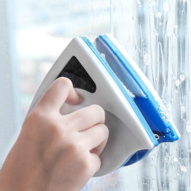 Magnetic window washer - Window washing has never been so easy!